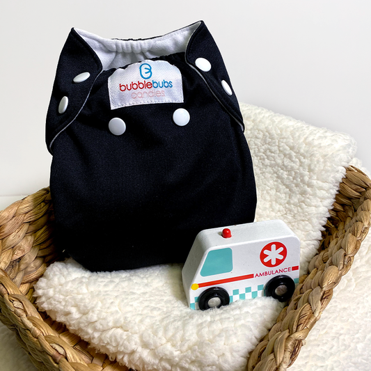 aniseed candie cloth nappy. black white press studs